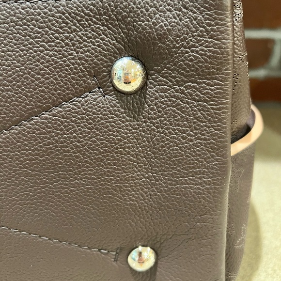 Carmel in Black - Picture 8 of 15